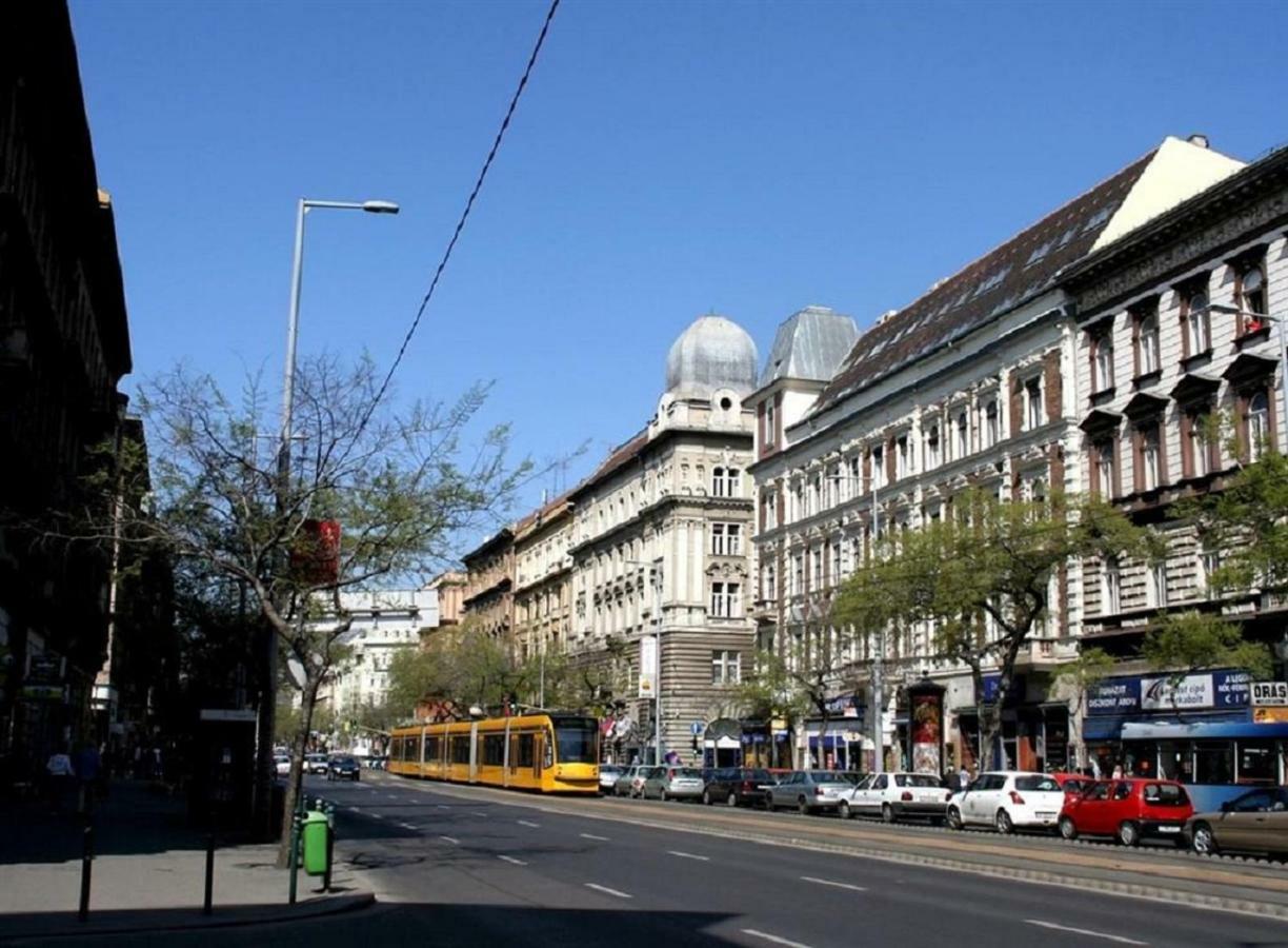 Boutique Residence Jokai - Apartment In The City Center Budapest Exterior foto